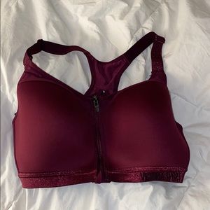 Victoria’s Secret Incredible Zip Front Sports Bra